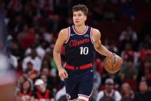 Sources: Rockets agree to 1-year deal with Bogdan Bogdanovic