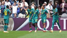 World Cup Daily live: Senegal lead Belgium; Kane fires England into round of 16
