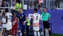 USMNT's Folarin Balogun gets red card vs. Bosnia-Herzegovina
