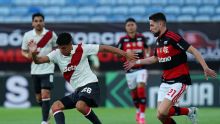 Flamengo e River Plate empatam em amistoso no Algarve e revivem duelo marcante da Libertadores