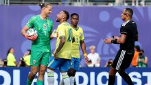 Casagrande detona Neymar por comportamento em Brasil x Noruega: 'Cereja podre de um bolo azedo'
