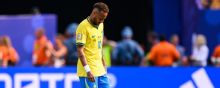 Padre de Neymar le pide recuperar la alegría tras eliminación de Brasil