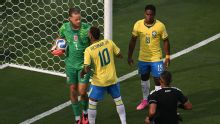 Goleiro da Noruega explica 'troca de farpas' com Neymar antes de cobrança de pênalti em eliminação do Brasil