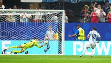 Messi falha contra o Egito e amplia recorde de mais pênaltis perdidos em Copas do Mundo
