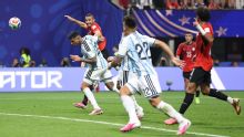 El gol de Cuti Romero para iniciar la remontada de Argentina ante Egipto en el Mundial 2026