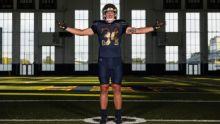 Notre Dame reveals 'Shamrock Series' uniforms for Green Bay opener