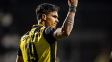 Arezo, tras la compra de su ficha por parte de Peñarol: "Desde que llegué he sentido que este es mi lugar"