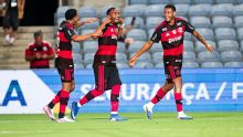 Lorran e Wallace Yan comandam vitória do desfalcado Flamengo sobre Lausanne em Portugal