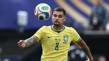 Arsenal eleva interés por Bruno Guimarães, de Newcastle, fuentes