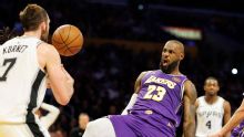 Luke Kornet 'leaks' voice memo recruiting LeBron James to Spurs