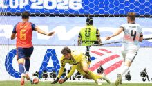 'Vilão', goleiro reserva da Bélgica é promessa do Manchester United, mas já ouviu alerta: 'Não tem nível...'