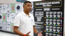Penta com o Brasil em 2002, Kleberson é internado; ex-jogador atualiza situação
