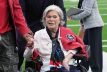 Texans co-founder and Senior Chair Janice McNair dies at 89