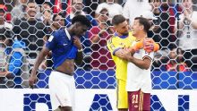 OPINIÃO: O segredo que fez a coletiva Espanha eliminar a talentosa França da Copa do Mundo