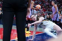 Fever's Caitlin Clark sounds off on non-call in loss to Valkyries