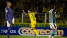 Mirassol 'passeia' no primeiro tempo, vence confronto direto e pressiona Grêmio em luta contra o Z-4 na volta do Brasileirão
