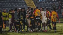 El caos marca el banderazo de salida del Apertura 2026 en Costa Rica