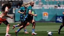 Denver Summit beat Portland Thorns 2-1 in Lindsey Heaps' debut