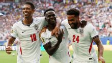 England hold off France in all-time World Cup classic to win third-place playoff