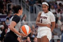 Reese appreciates Brondello's apology; 'grateful' for WNBA's ban