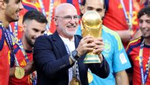 Técnico da Espanha revela o que conversou com Scaloni e diz que Rodri não é o único que pode ser Bola de Ouro