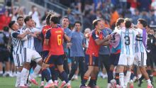 Gary Neville slams Argentina: 'Without Messi, they'd struggle to get to the semifinals'