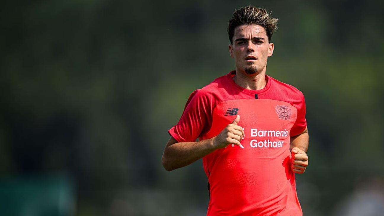 Miguel Gutiérrez trains with Bayer Leverkusen after his move from Napoli was confirmed on Wednesday.