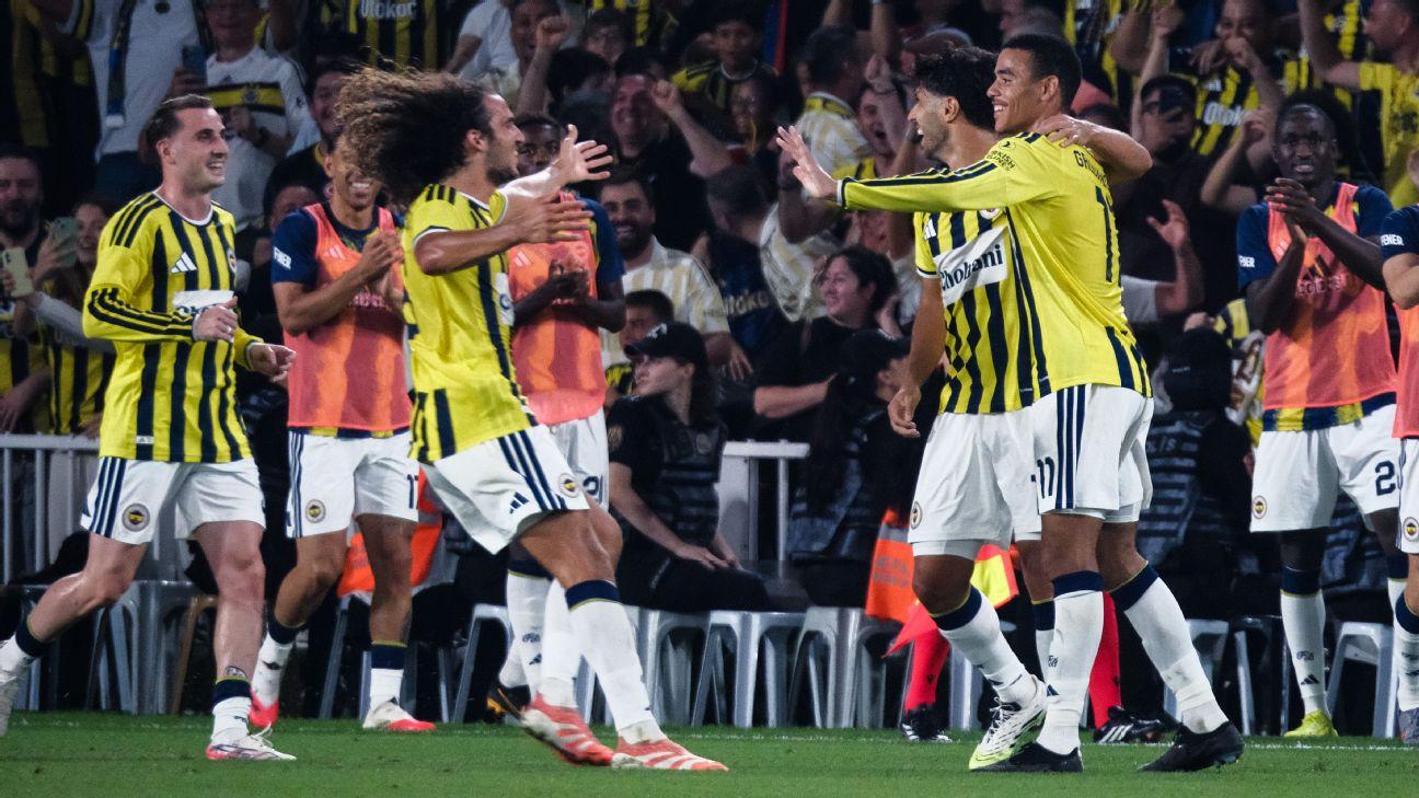 Mason Greenwood celebrates his first goal for Fenerbahce.