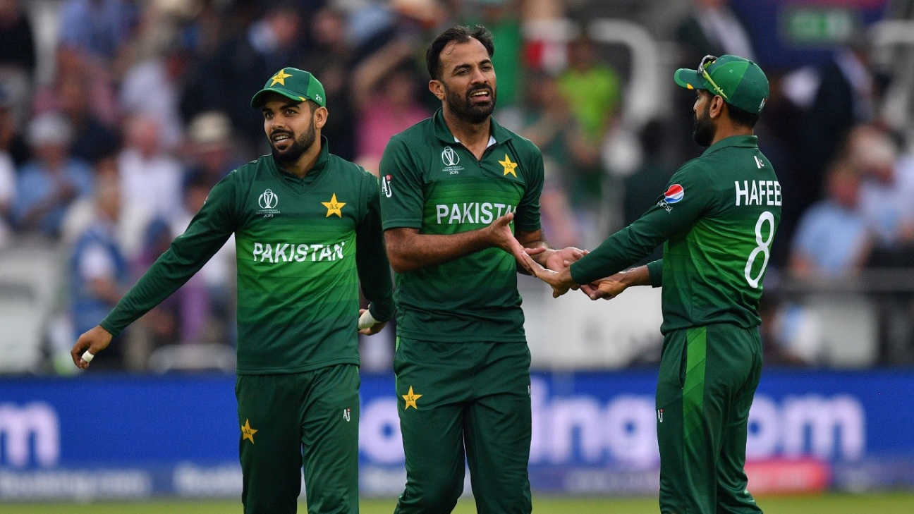 Mohammad Hafeez, five others to join Pakistan squad in England ...