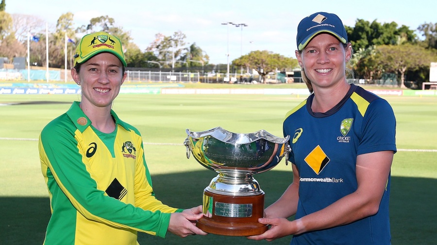 Captains' shot: Rachael Haynes and Meg Lanning pose with the Rose Bowl series trophy — Article image accompanying Rose Bowl expanded to include Australia vs New Zealand T20Is on WagerUp Sports News. Captains' shot: Rachael Haynes and Meg Lanning pose with the Rose Bowl series trophy — Article image accompanying Rose Bowl expanded to include Australia vs New Zealand T20Is on WagerUp Sports News.