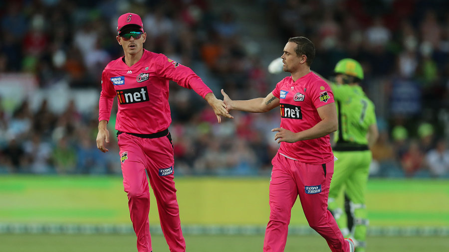 Sydney Sixers beat Sydney Thunder by 5 wkts (8b rem) (D/L) Sydney