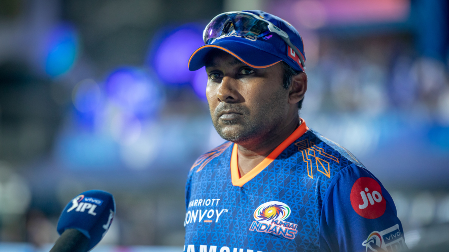 Jayawardene back as Mumbai Indians head coach  replaces Boucher