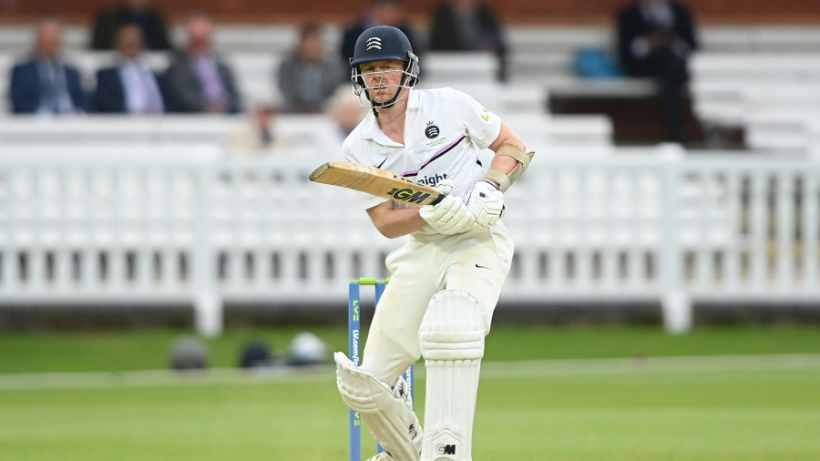 Centuries for Sam Robson and Leus du Plooy give Middlesex control over Leicestershire