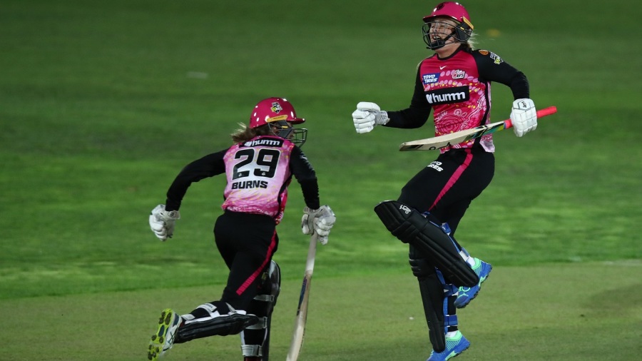 Full Scorecard of Sydney Sixers Women vs Brisbane Heat Women, Women's