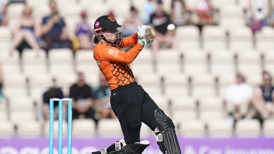 McCaughan blasts fifty to hand Vipers back-to-back wins