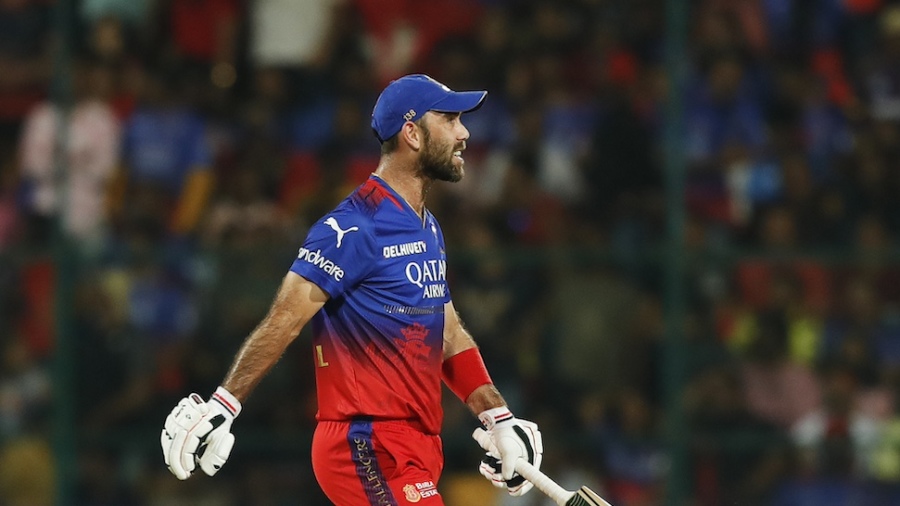 Maxwell takes a break to refresh after asking to be rested by RCB