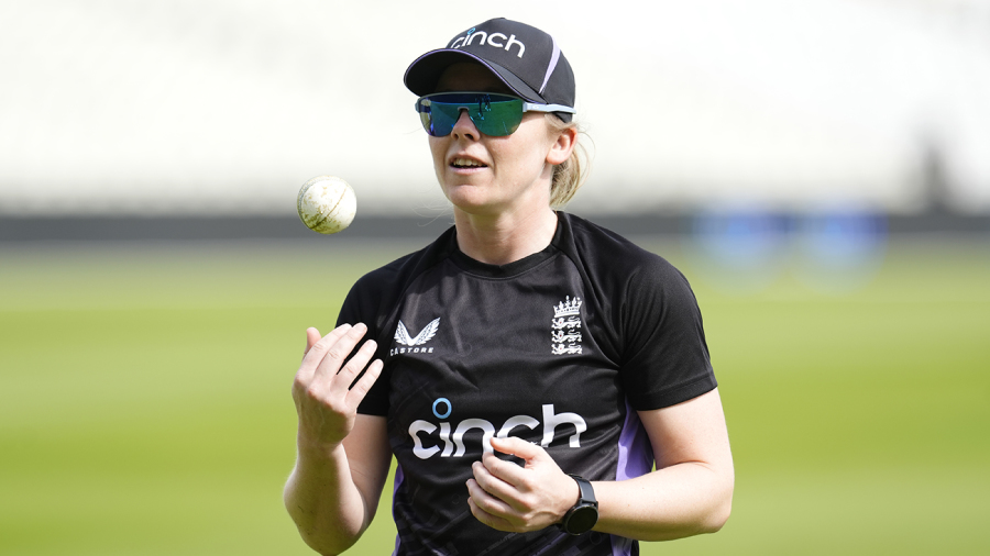 Heather Knight challenges England s batters to adapt aggression to 50-over format