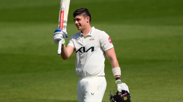 Jamie Smith backed for England after Surrey go clear at top of Division One