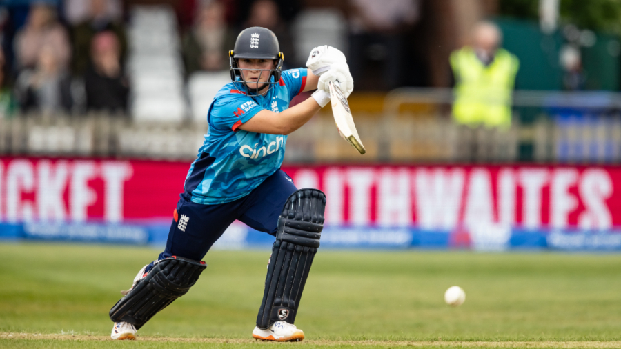 Capsey the mainstay as England close out  scrappy  37-run win