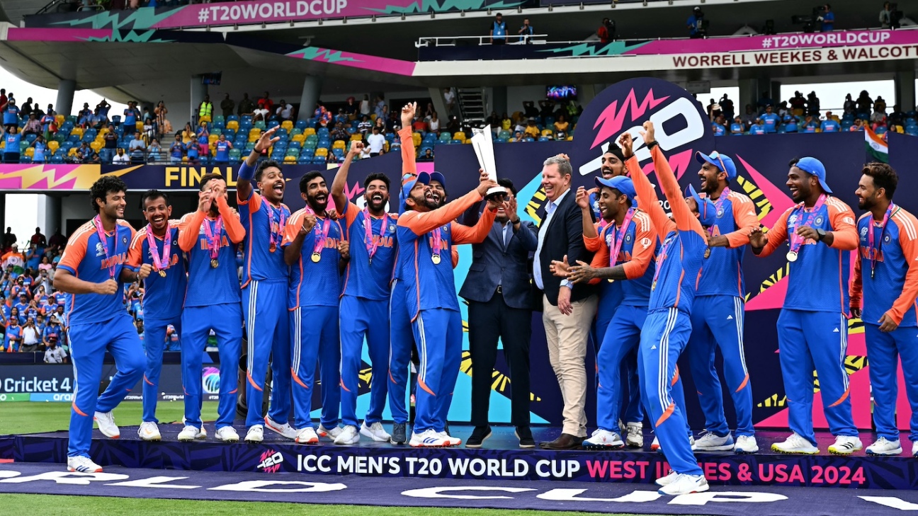 India hold off South Africa to clinch World Cup glory