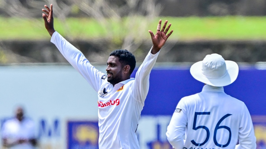 Peiris  Jayasuriya ravage New Zealand on 13-wicket day