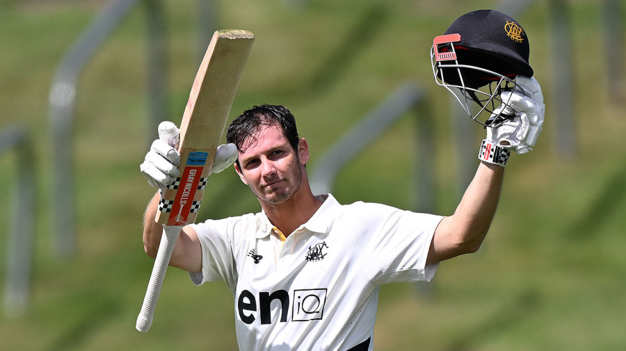 Cartwright s ton  late wickets set up Western Australia victory push