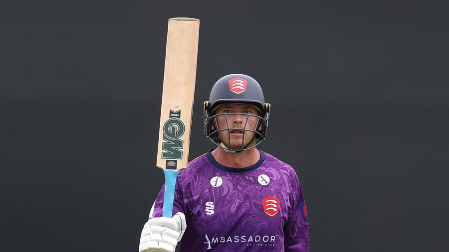 Tom Westley acknowledges his milestone — Article image accompanying Eagles soar past Worcestershire on Westley, Critchley tons on WagerUp Sports News. Tom Westley acknowledges his milestone — Article image accompanying Eagles soar past Worcestershire on Westley, Critchley tons on WagerUp Sports News.