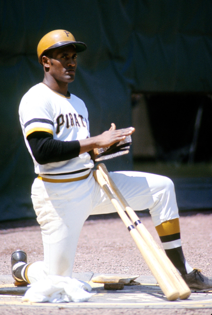 OTL: The enduring mystery of Roberto Clemente's bat - ESPN