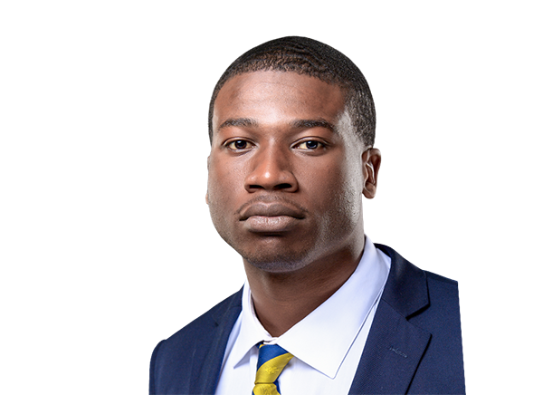 Headshot of Cam Maddox