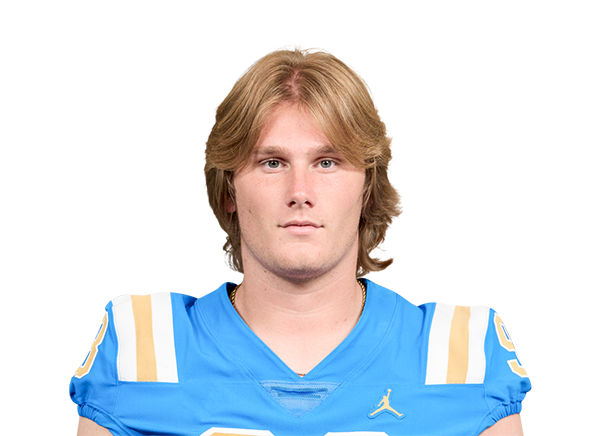Headshot of Trent Middleton