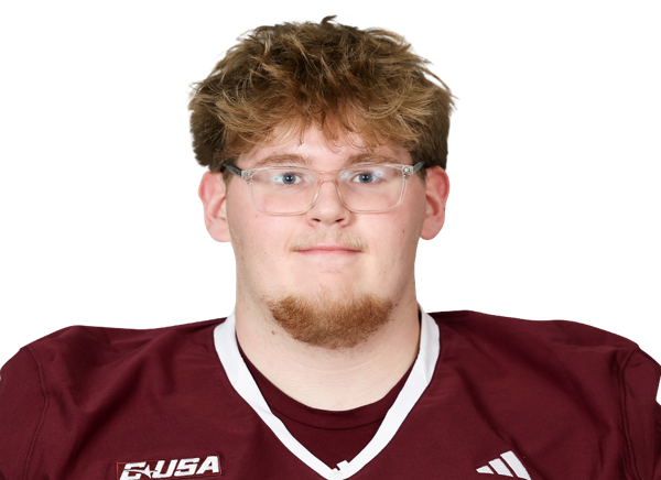 Headshot of Brayden Thompson