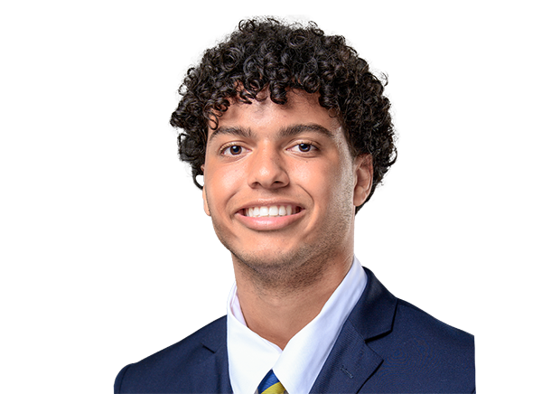 Headshot of Braxton Thomas