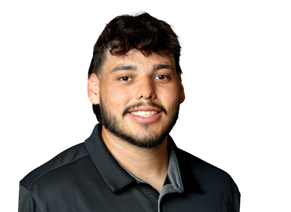 Headshot of Armando Nieves