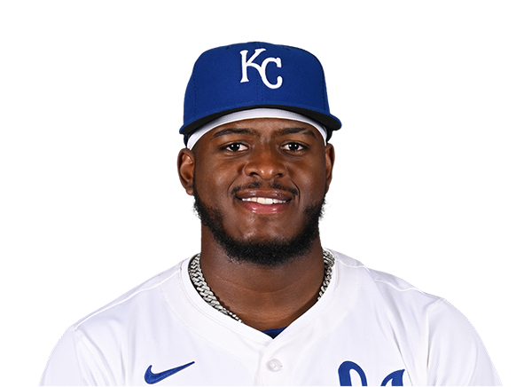 Headshot of Luinder Avila